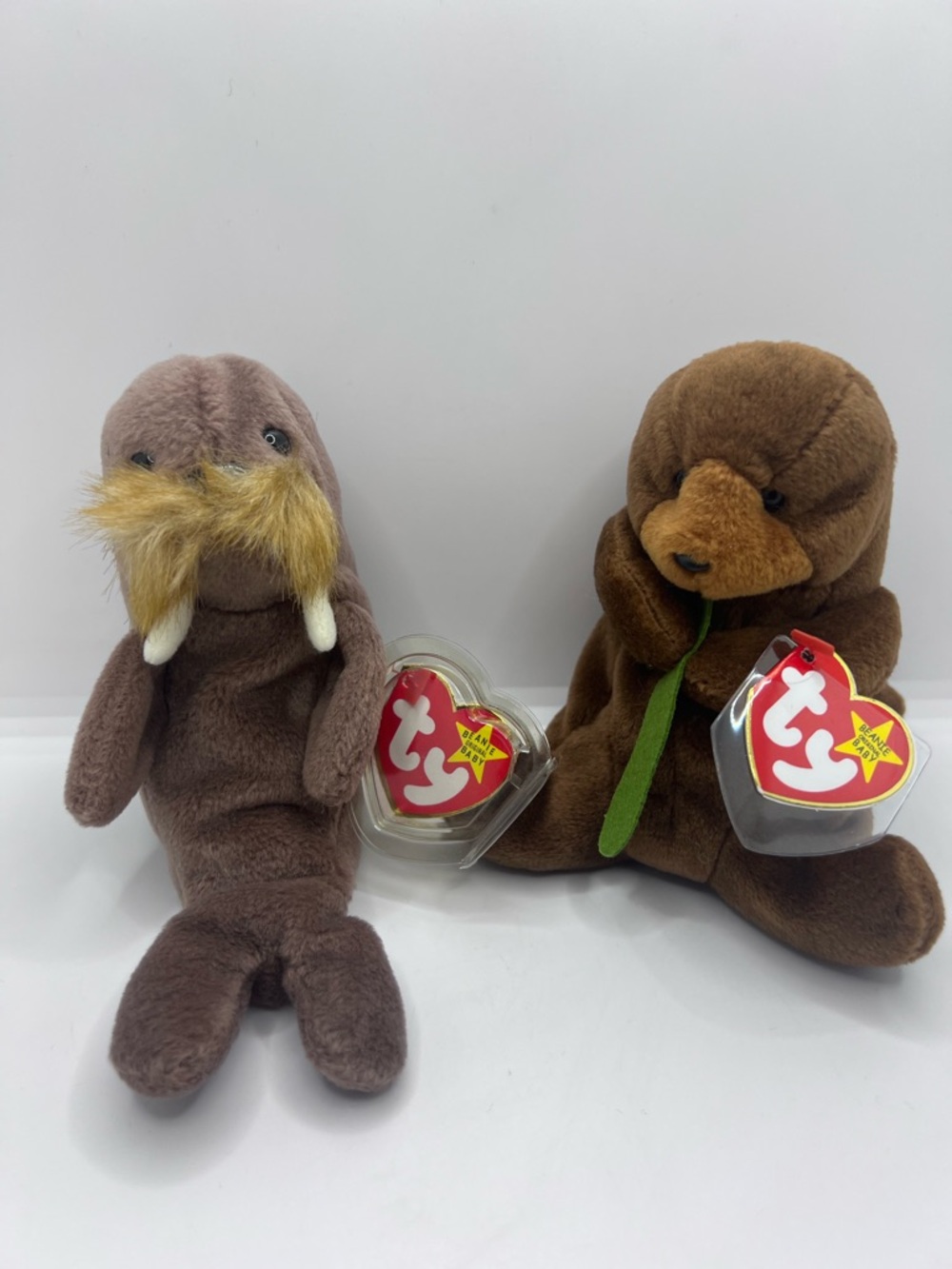 Vintage Ty Beanie Babies Seaweed the Otter, Jolly the Walrus Retired With Tags